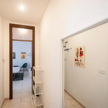 Design & Comfort Near Station *