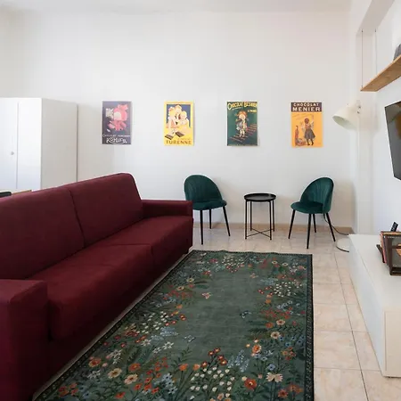 Apartament Design & Comfort Near Station